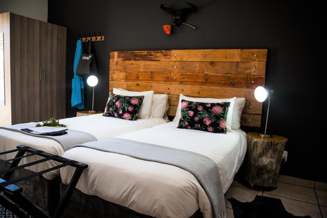De Akker Guest House Oudtshoorn Dış mekan fotoğraf