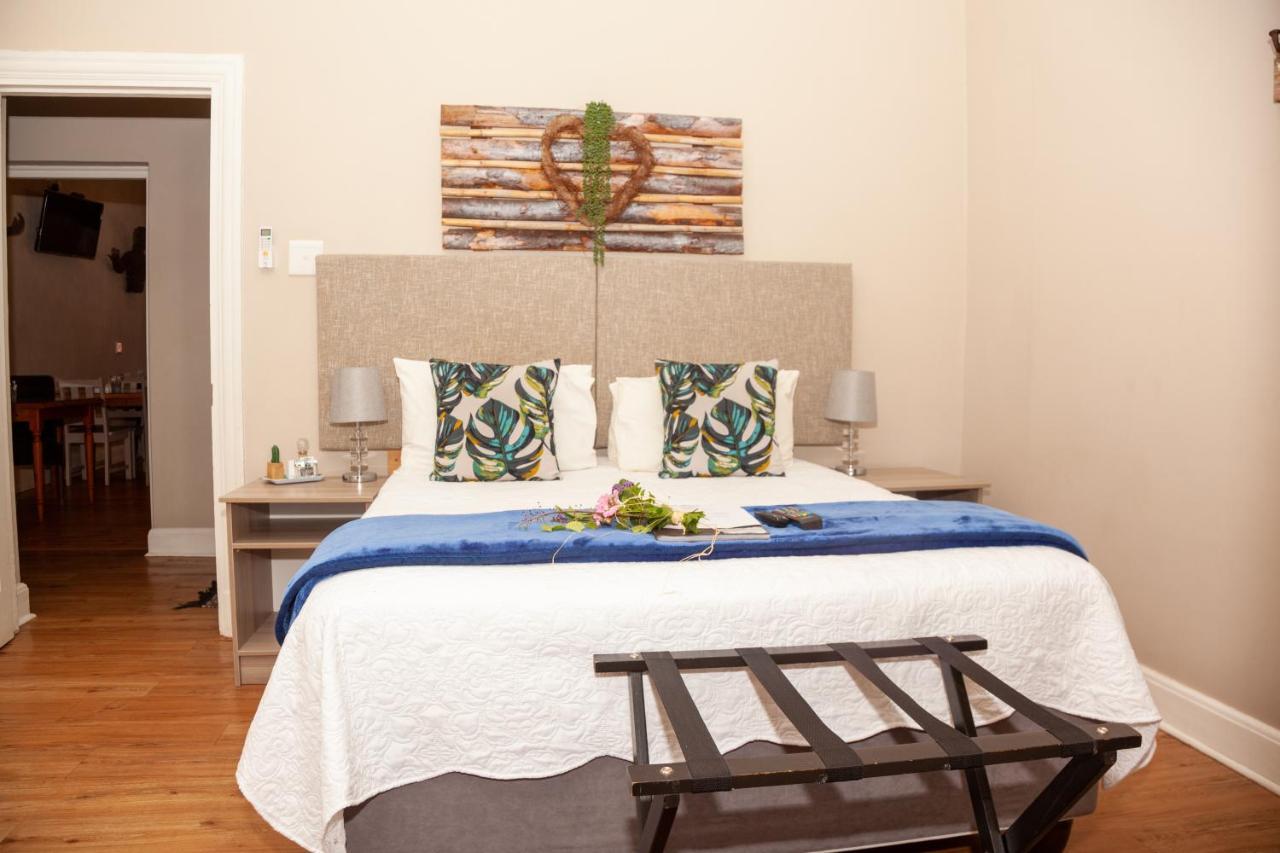 De Akker Guest House Oudtshoorn Dış mekan fotoğraf
